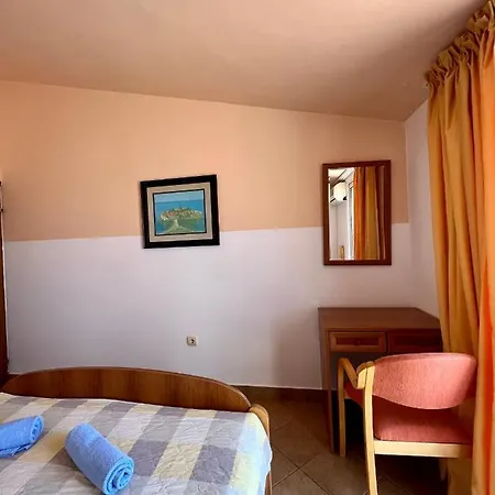 Apartment Bojana *